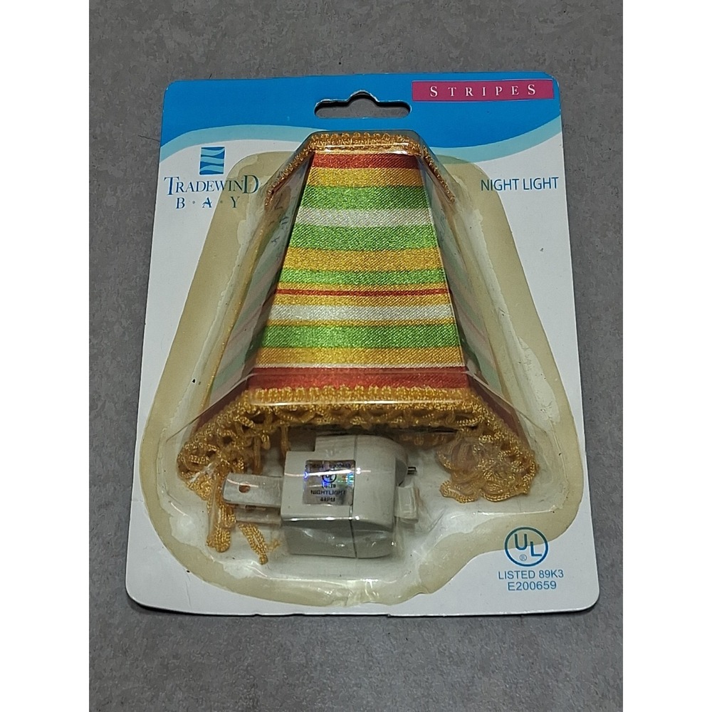 Vintage Tradewind Bay Plug In Groovy Night Light With Green Red n Yellow Stripes